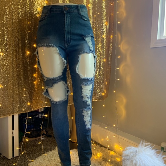 Fashion Nova Denim - Fashion Nova Destroyed Jeans‼️